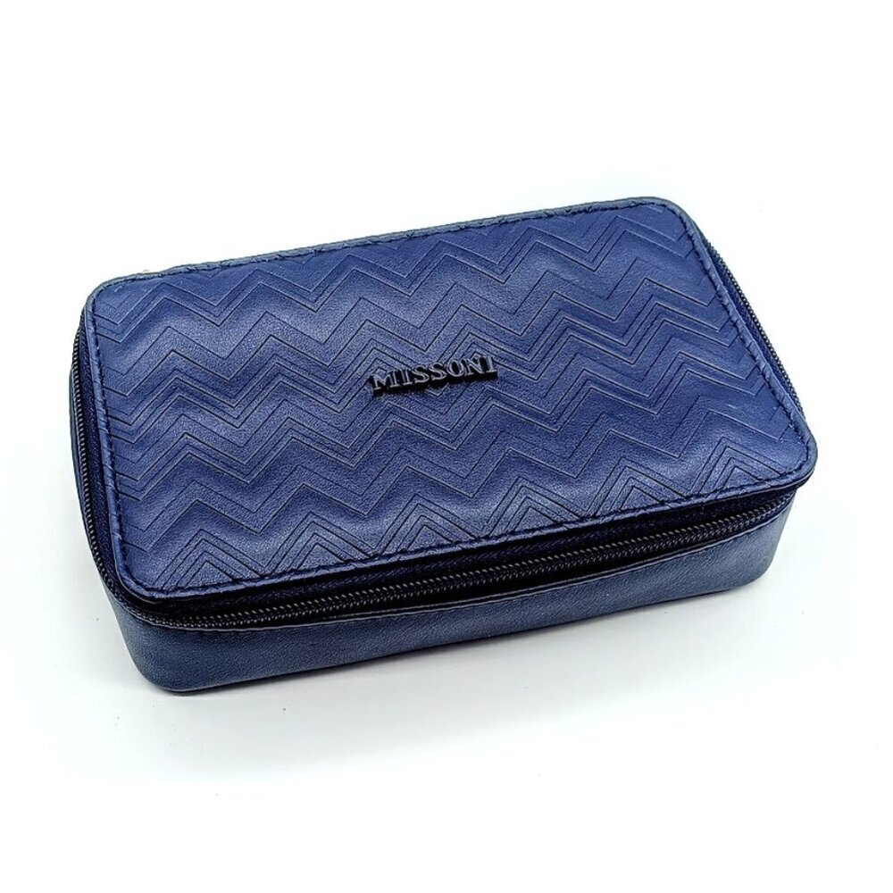 Missoni for Delta Navy Blue Travel Amenities Kit